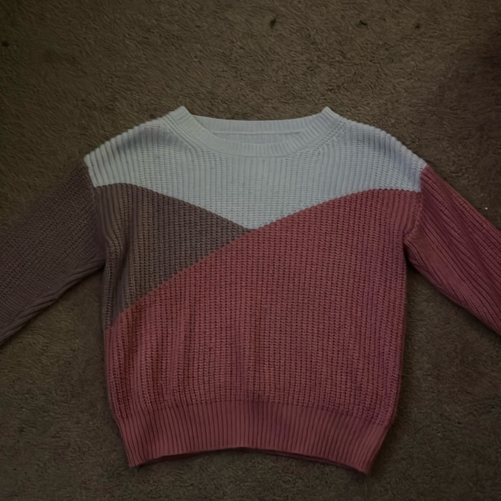 I’m seeking a sweater. It was a hand-me-down